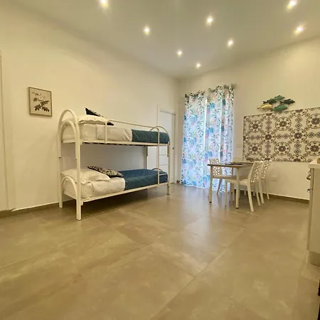 Apartamento Vesuvio Rainbow Fly Nápoles